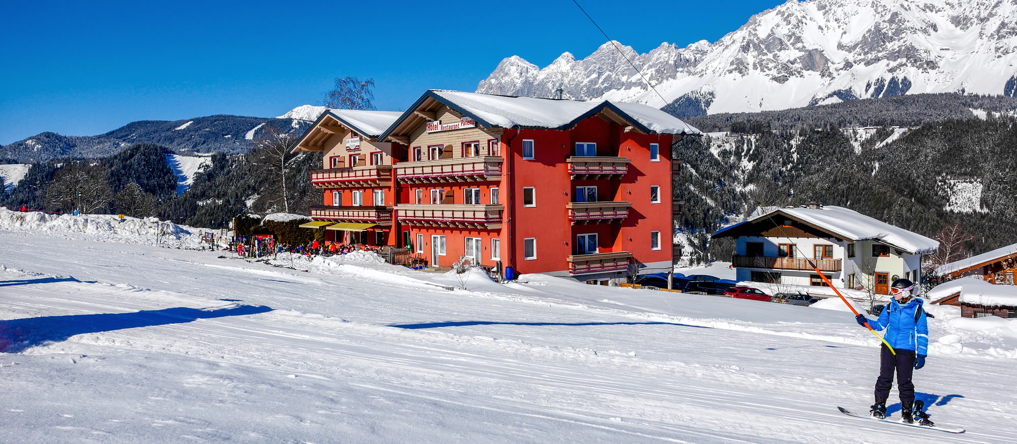 Unser Hotel/Skihütte liegt direkt an der Skipiste in Rohrmoos-Schladming, Ski amadé