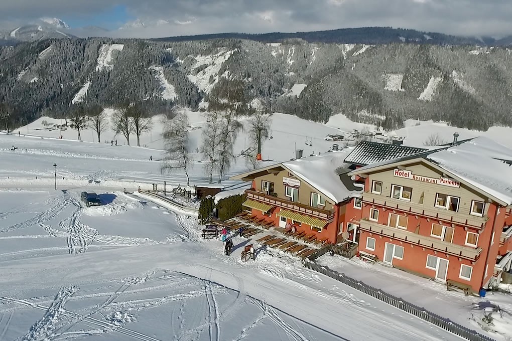 Hotel Restaurant Pariente in Rohrmoos bei Schladming direkt an der Skipiste
